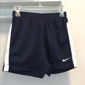 NIKE NAVY SOCCER SHORTS SIZE XS